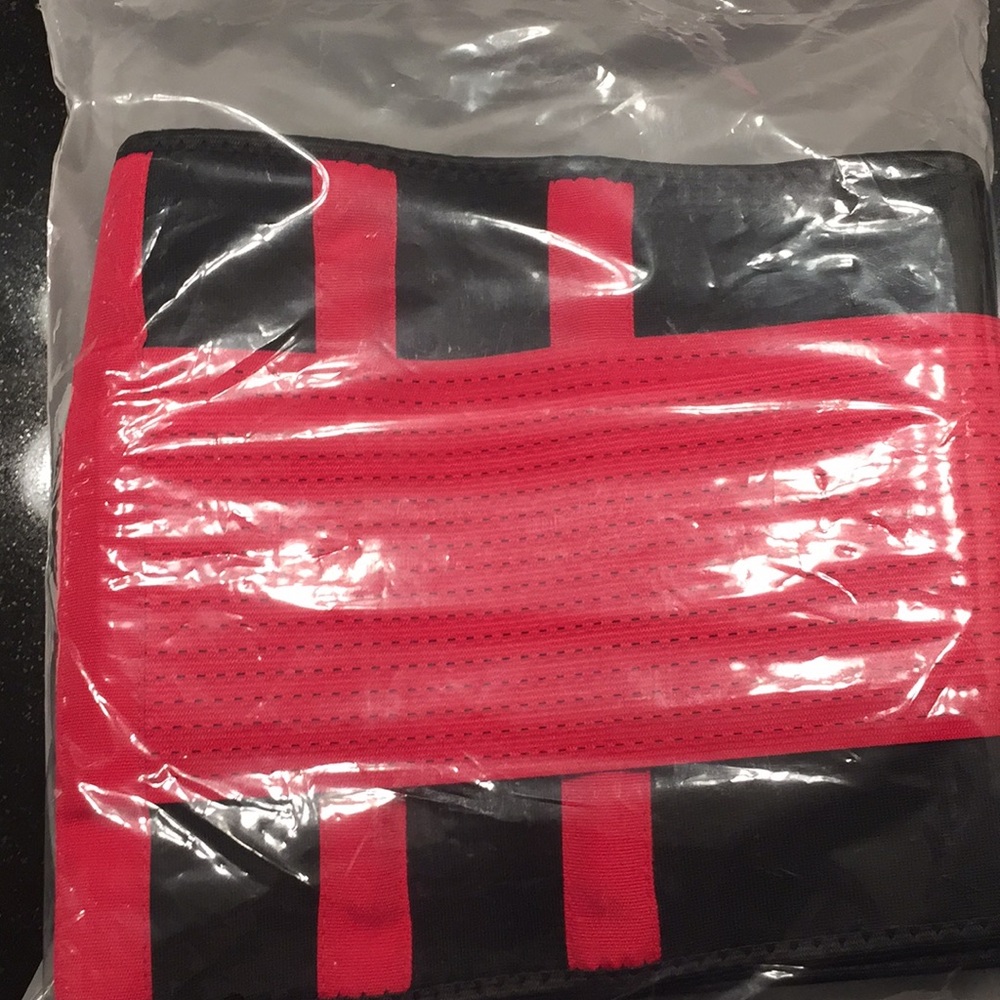 Ultra comfy waist trimmer